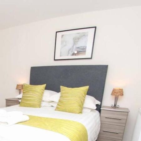 No12-Luxe Living Guest Apartment- 1 Bed-Garden-Private Parking-Wifi-Beach-City Swansea Zewnętrze zdjęcie